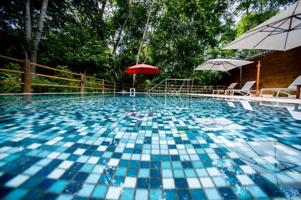 Las Lagunas Boutique Hotel Flores Exterior foto