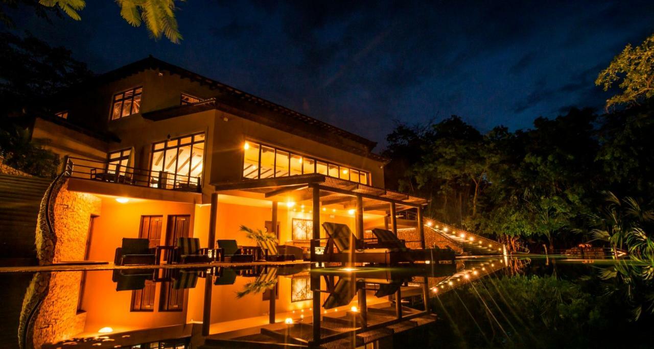 Las Lagunas Boutique Hotel Flores Exterior foto